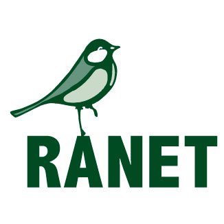concept logo voor een bedrijf met vette letters en erboven een illustratie van een koolmees in verschillende tinten van hetzelfde groen